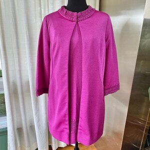 Vintage 1960s two-pieces set, magenta sleeveless dress & matching jacket